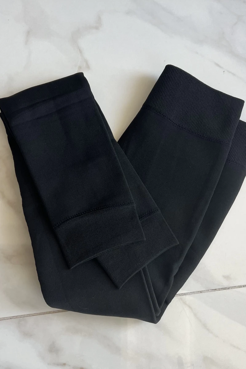 Siyah Termal Çorap Tayt