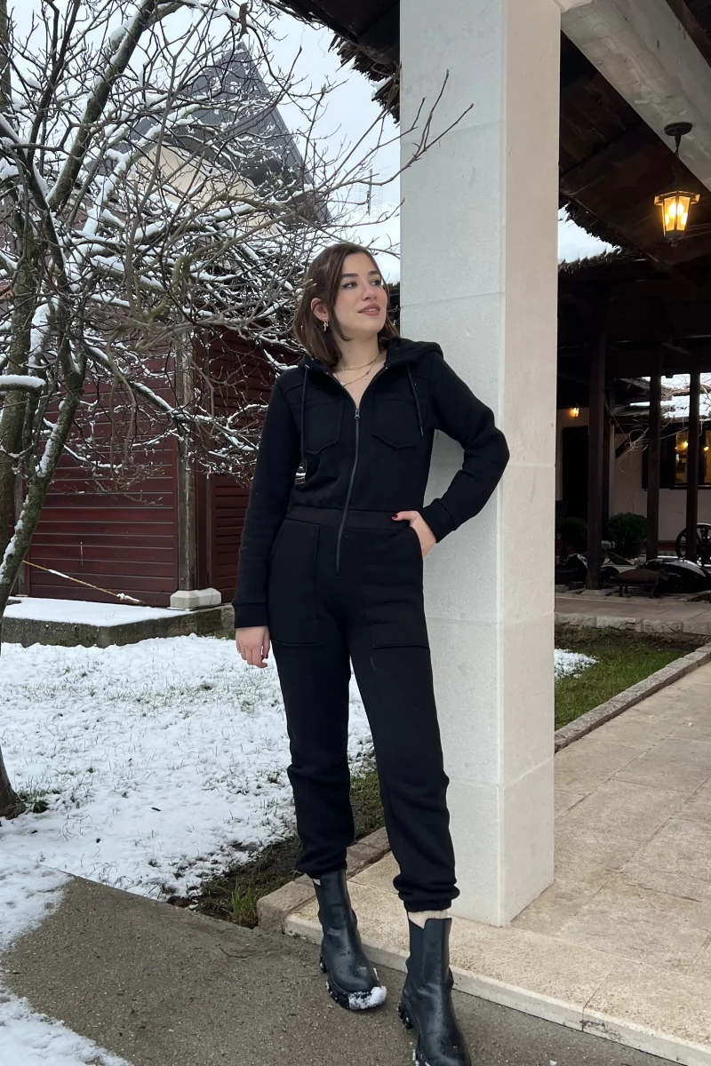 Siyah İçi Polarlı Tulum