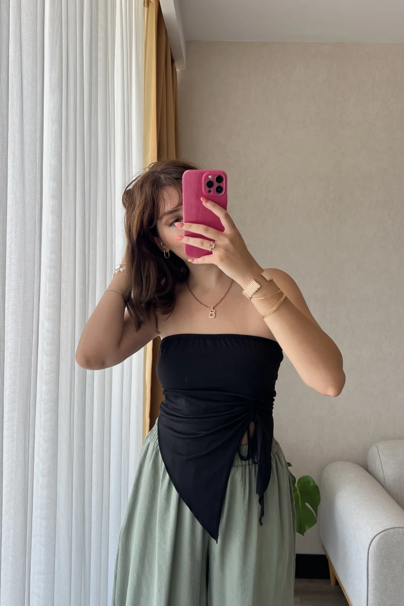 Siyah Straplez Büzgülü Üst