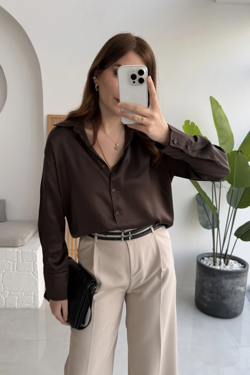 Sofia Dökümlü Saten Gömlek - Acı Kahve