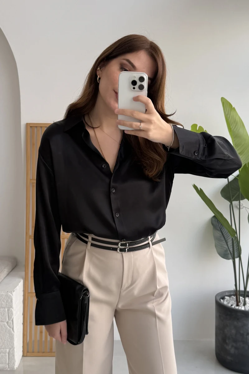 Sofia Dökümlü Saten Gömlek - Siyah