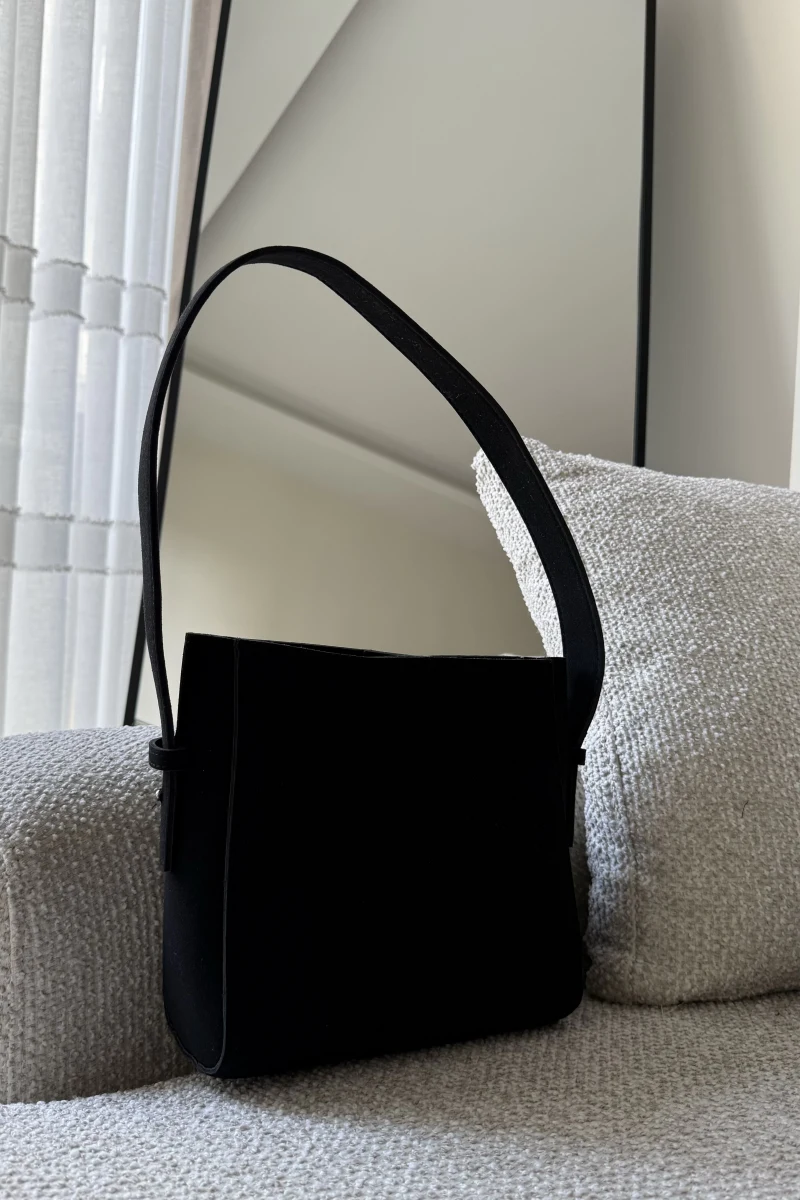 Stella Süet Kol Çantası Siyah