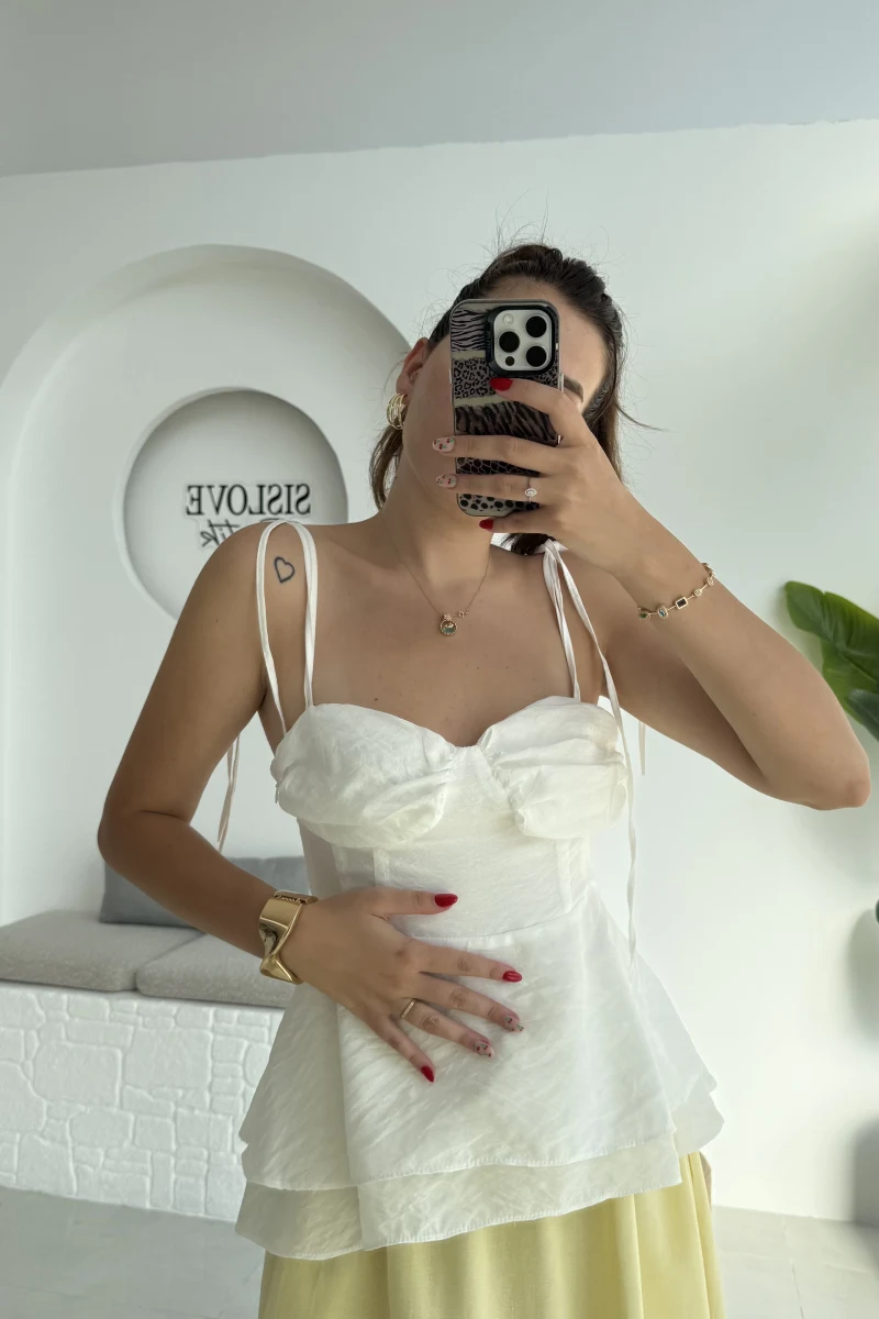 Trixie Askıları Bağlamalı Beyaz Bluz - 1011