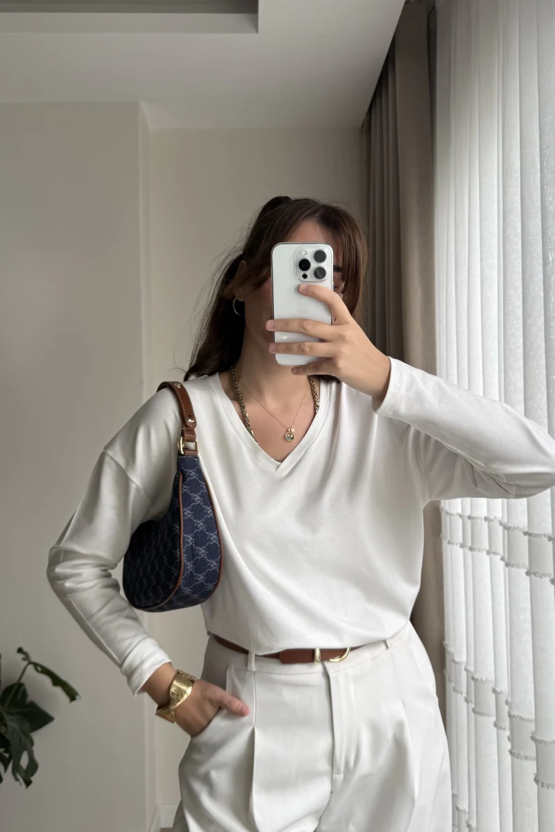 Valerie V Yaka Esnek Likralı Bluz Beyaz