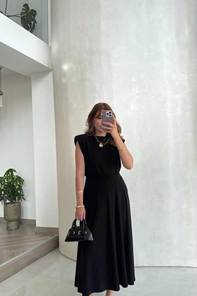 Vatkalı Etekli Bluz Takım - Siyah - Kod: 4125