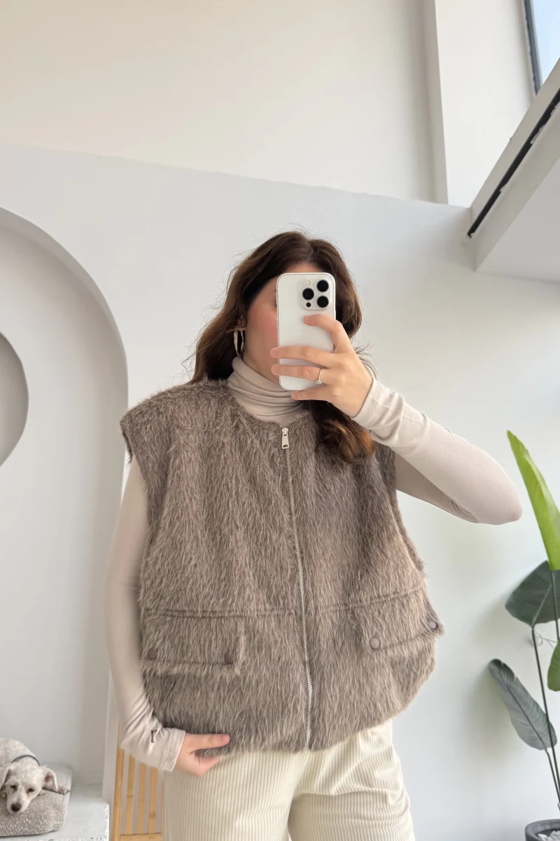 Veloura Kısa Tüylü Yelek - Kahverengi - KOD:8016