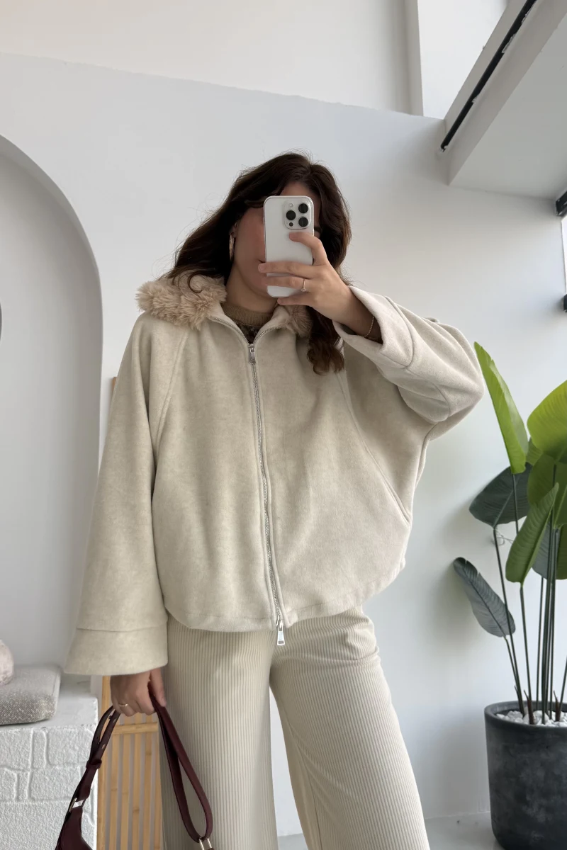 Yaka Kürklü Kaşe Mont - Taş - KOD:9660