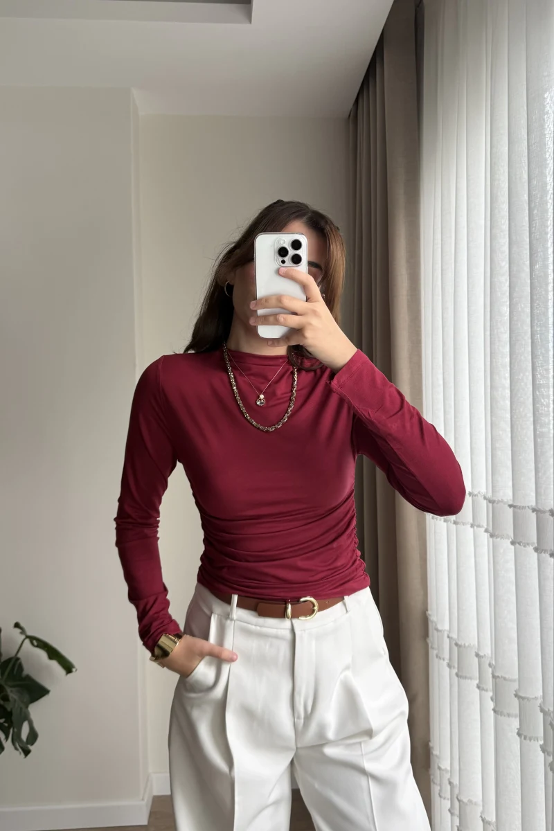 Yandan Büzgülü Bordo Bluz