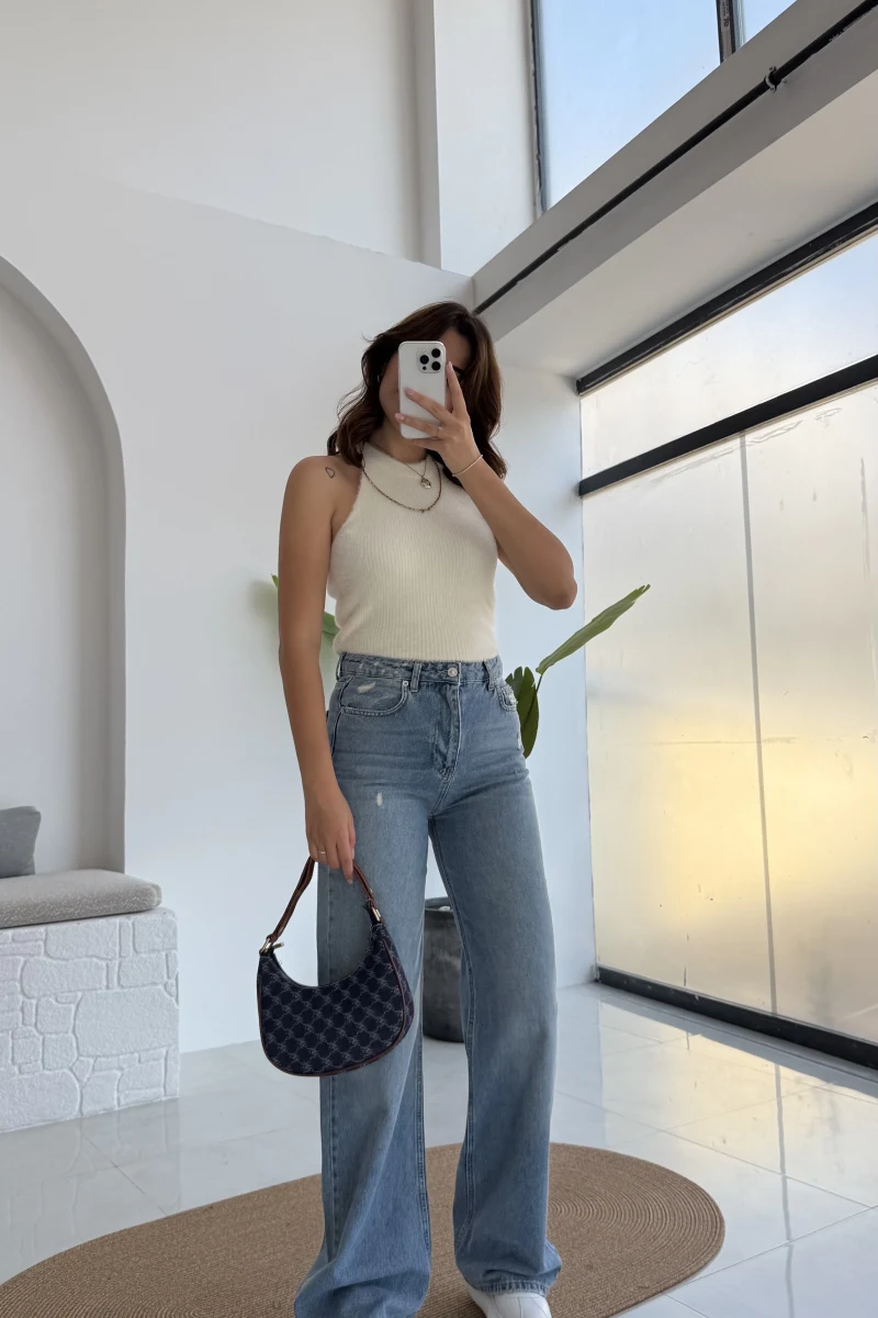 Yırtık Detay Mavi Yüksek Bel Denim Jean Pantolon - Kod: 1002