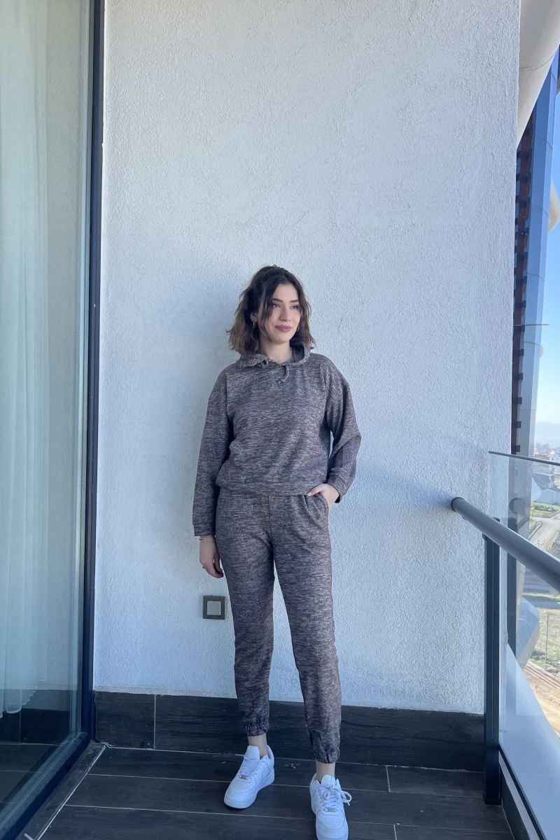 Yumoş Kırçıllı Kahve Eşofman Takımı