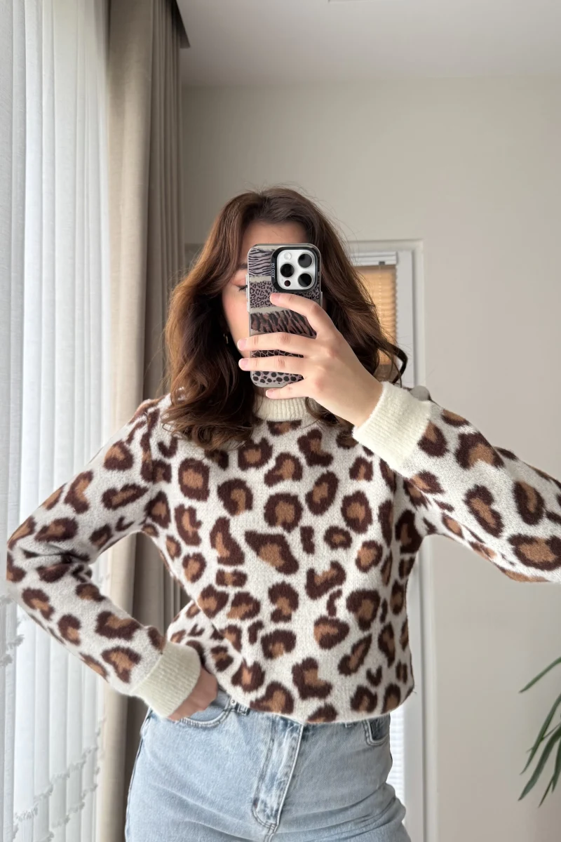 Yumoş Leopar Kazak Taş