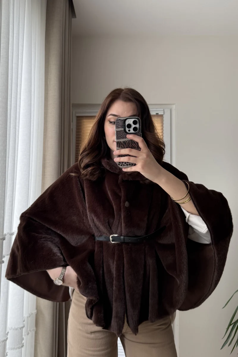 Yumoş Tüylü Kemerli Panço Acı Kahve