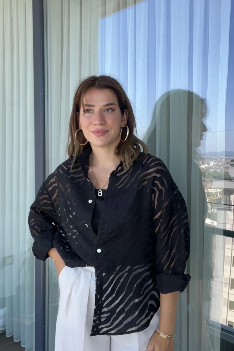 Zehra Transparan Siyah Gömlek&Bluz