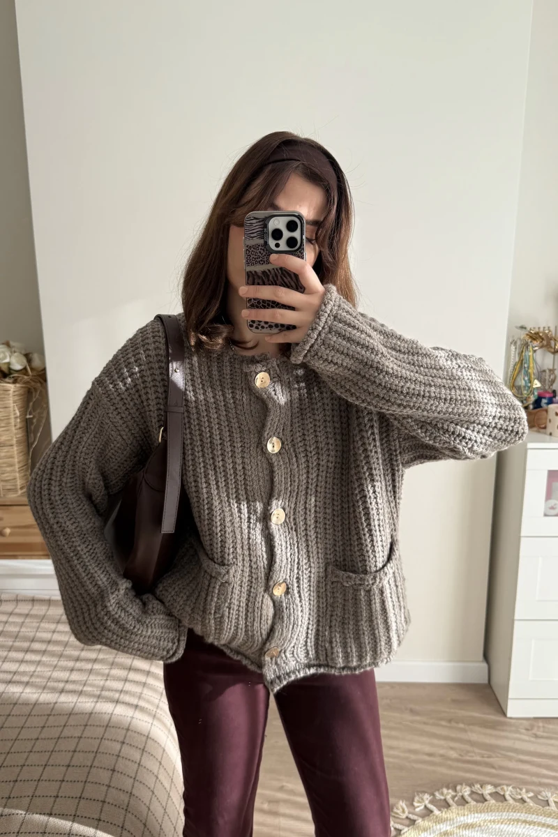 Zr Kalın Düğmeli Triko Hırka Vizon