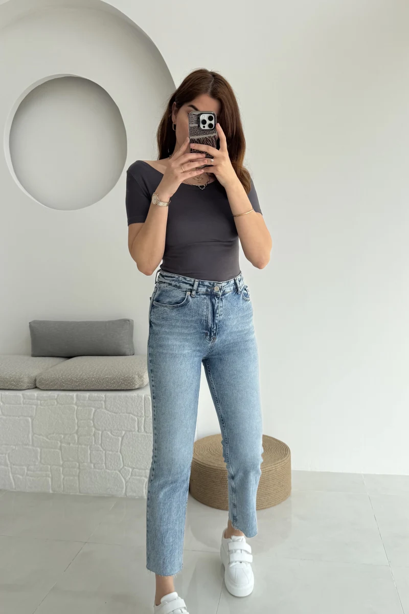 Meyla Mavi Tonları Slim Fit Jean Pantolon (NO:8)