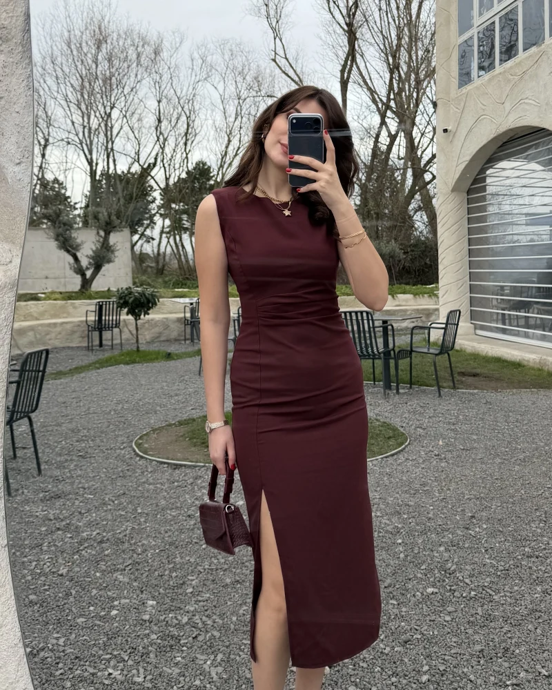 Jenny Pile Detay Yırtmaçlı Sıfır Kol Elbise - Bordo - Kod: 0572