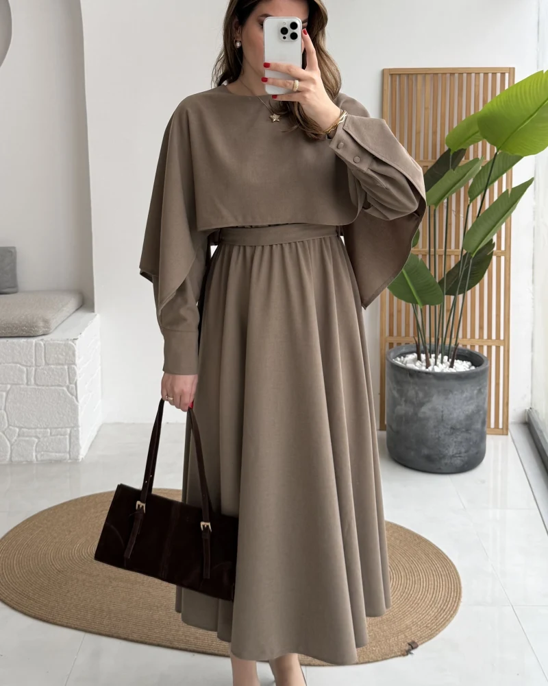 Celine Pelerin Detay Kuşaklı Elbise - Haki - Kod: 2344