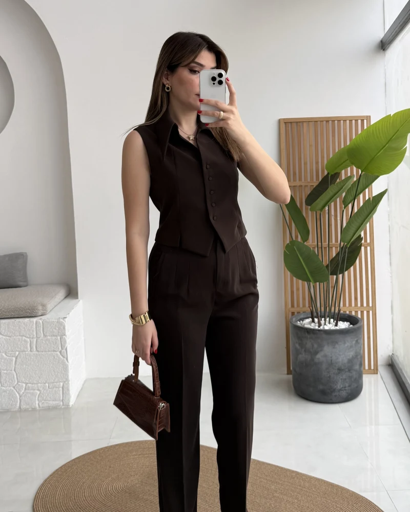 Caterina Sivri Yaka Yelek-Pantolon Takım - Acı Kahve - Kod: 8895