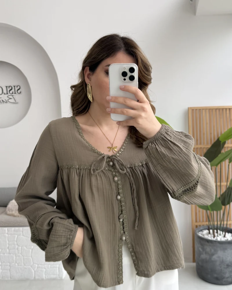 Peri İnci Detay Haki Bluz