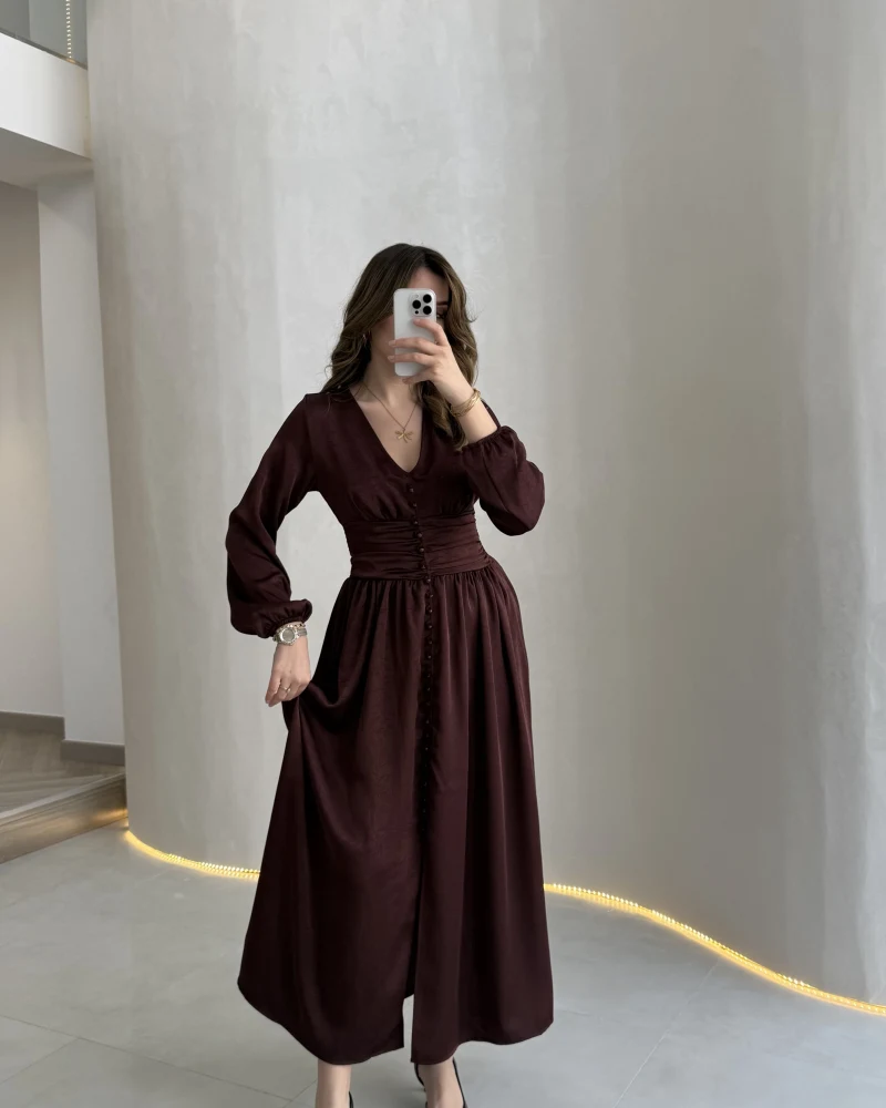 Bernıce Beli Büzgü Detay Düğmeli Saten Elbise - Mürdüm - Kod: 0974