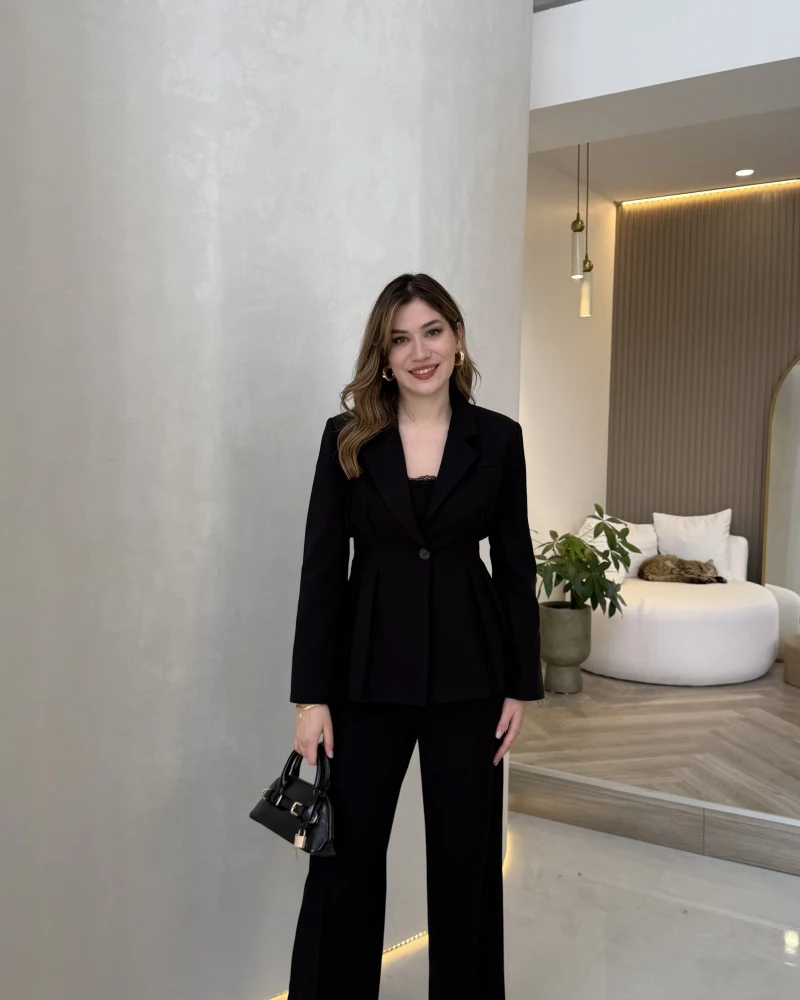 Charlotte Pilili Bele Oturan Takım - Siyah - Kod: 8884