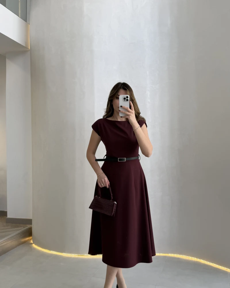 Bonita Vatkalı Midi Boy Kemerli Elbise - Bordo