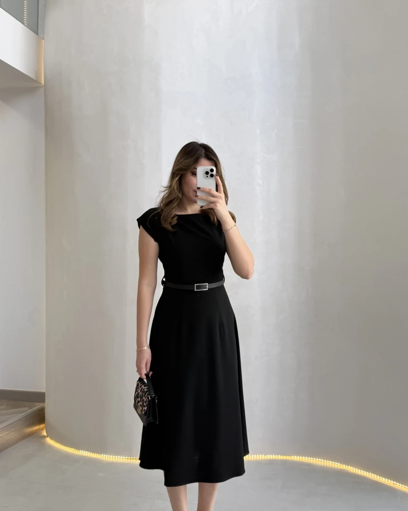 Bonita Vatkalı Midi Boy Kemerli Elbise - Siyah