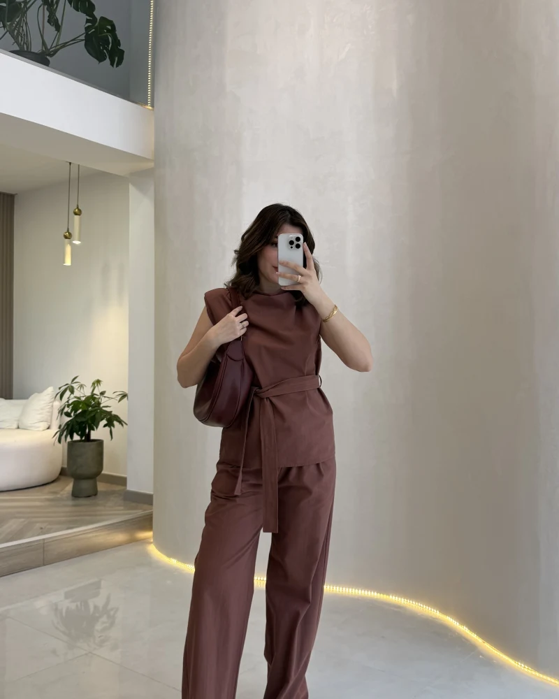 Access Kuşaklı Dik Yaka Sıfır Kol Vatkalı Takım - Kiremit - Kod: 8965