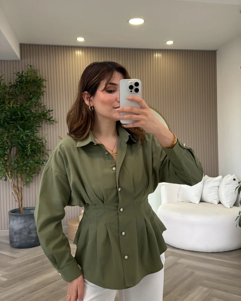 Taş Düğme Detaylı Beli Pileli Gömlek - Çağla - Kod: 2247