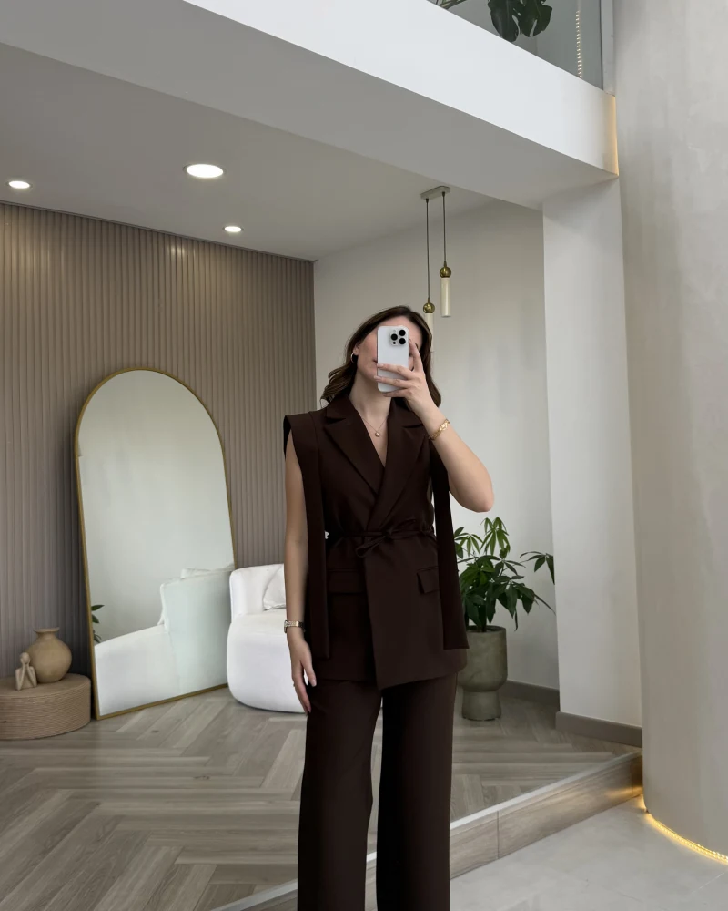 Napolı Omuz Detay Bağcıklı Yelek Takım - Kahverengi - Kod: 8005