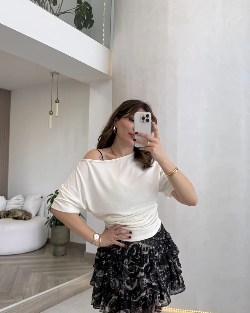 Leona Pamuk Kumaş Beli Büzgülü T-shirt - Ekru - Kod: 6996