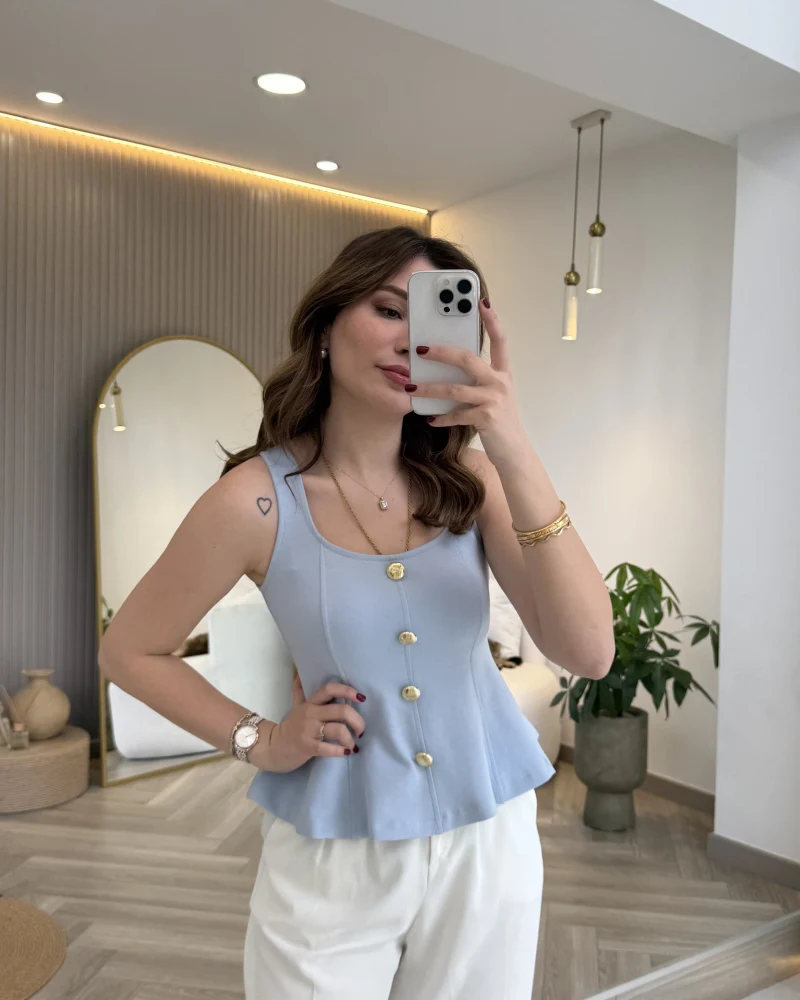 Düğmeli Bel Detaylı Sıfır Kol Bluz - Açık Mavi - Kod: 31979