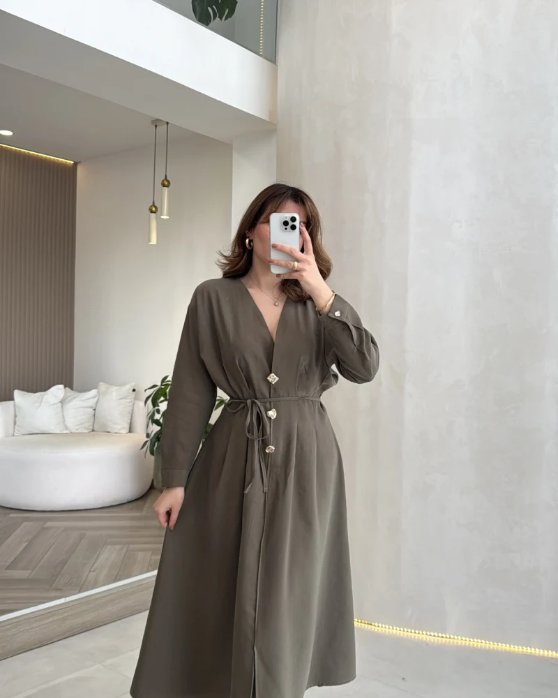 Önü Aksesuaar Detaylı Modal Elbise - Haki - Kod: 3078