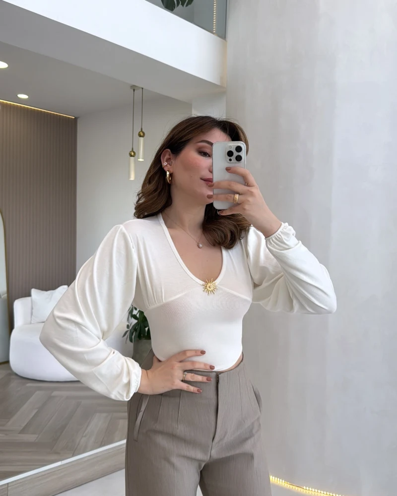 Sun Aksesuar Detay Bağlamalı Bluz - Ekru - Kod: 1032