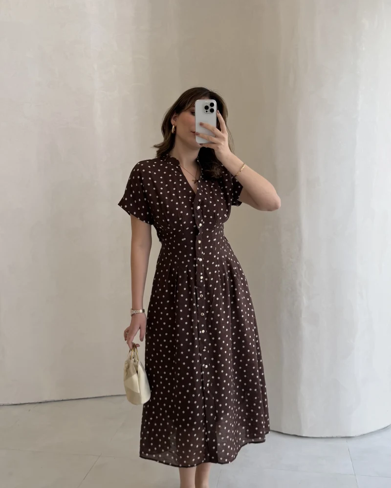 Eclipse Beli Pileli Puantiye Desen Bağcıklı Düğmeli Elbise - Kahverengi - Kod: 3083