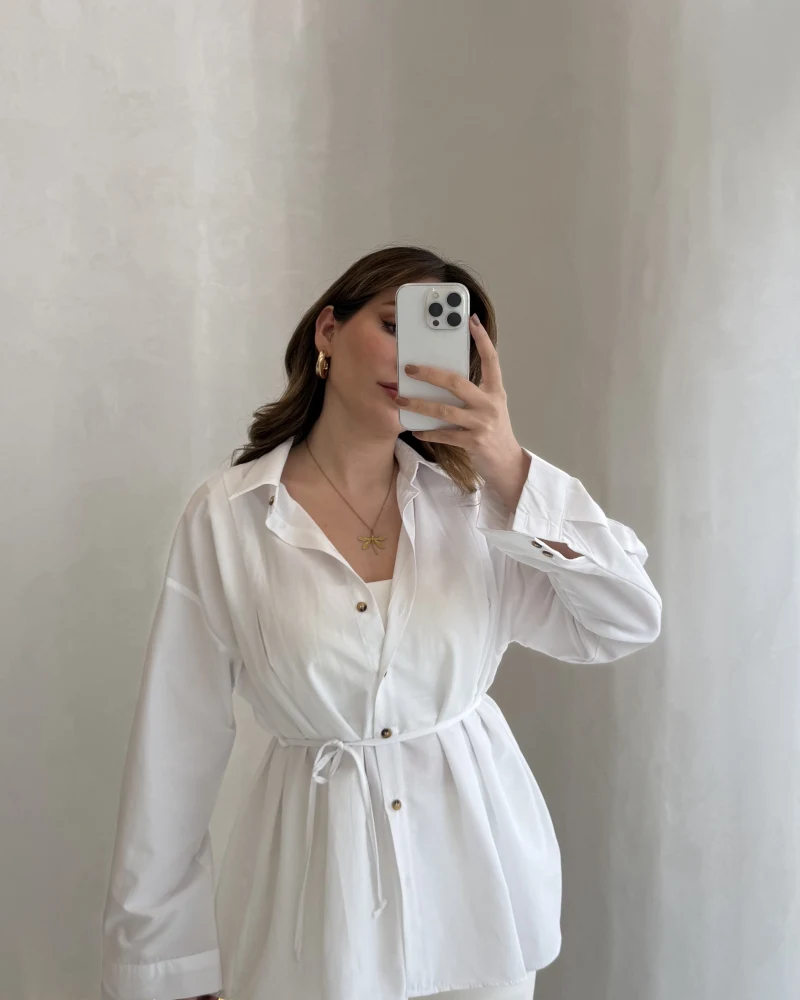 Arkası Pile Detay Bağcıklı Pamuklu Gömlek - Beyaz - Kod: 2206