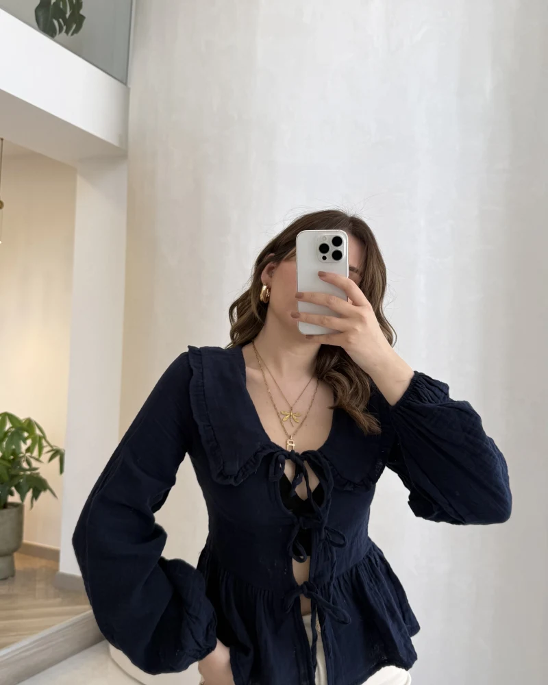 Petra Bebe Yaka Bağlamalı Bluz - Lacivert - Kod: 1051