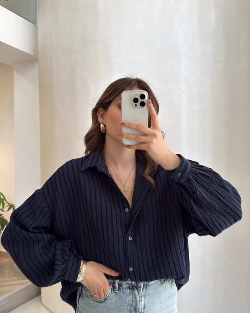 Helen Pamuk Kumaş Uzun Çizgili Gömlek - Lacivert - Kod: 2194