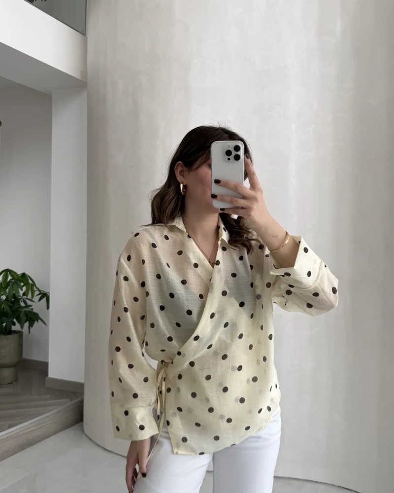 Beli Biyeli  Puantiye Desen Gömlek Bluz - Sarı - Kod: 580938