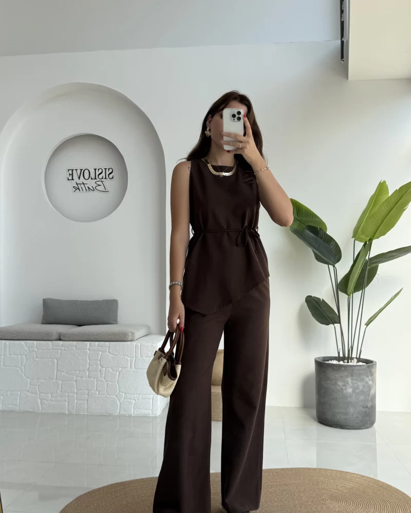 Adel Kuşaklı Asimetrik Bluz Pantolon Takım - Kahve - 8784