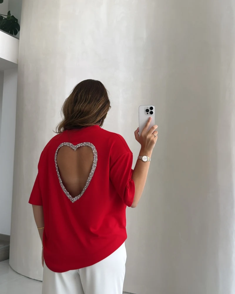 Arkası Taşlı Kalp Detaylı Tshirt - Kırmızı