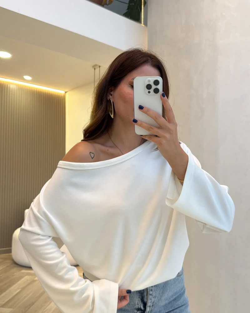 Athena Düz Model Kayık Yaka Bluz - Ekru - Kod: 1635