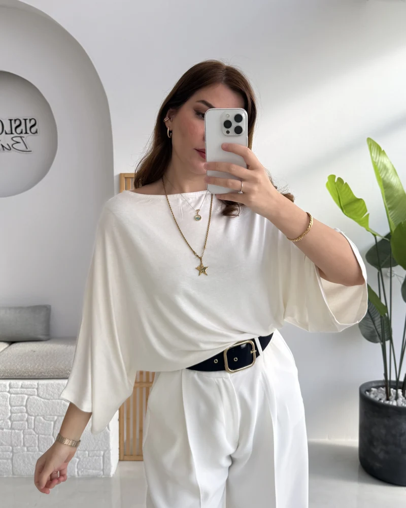 Athena Modal Yarasa Kol Kayık Yaka Bluz - Ekru