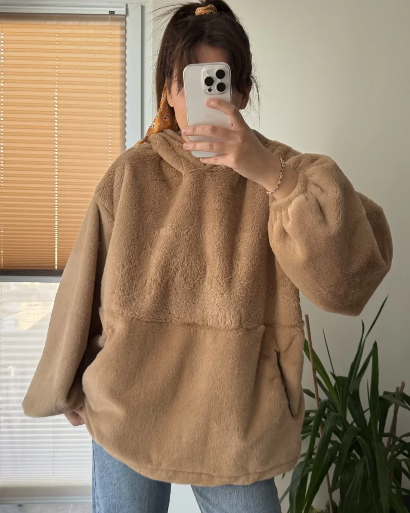 Cepli Peluş Uzun Kapüşonlu Sweatshirt Camel