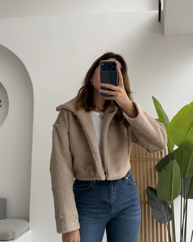Crema Crop Kürk Mont Taş Kod - Kod: 9620