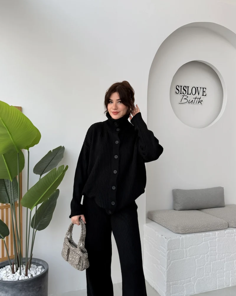 Delaney Boğazlı Triko Hırka Takım - Siyah