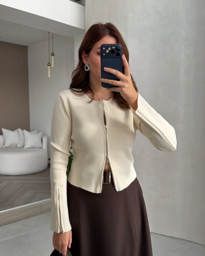 Fermuar Detay Triko Hırka - Krem - Kod: 2796