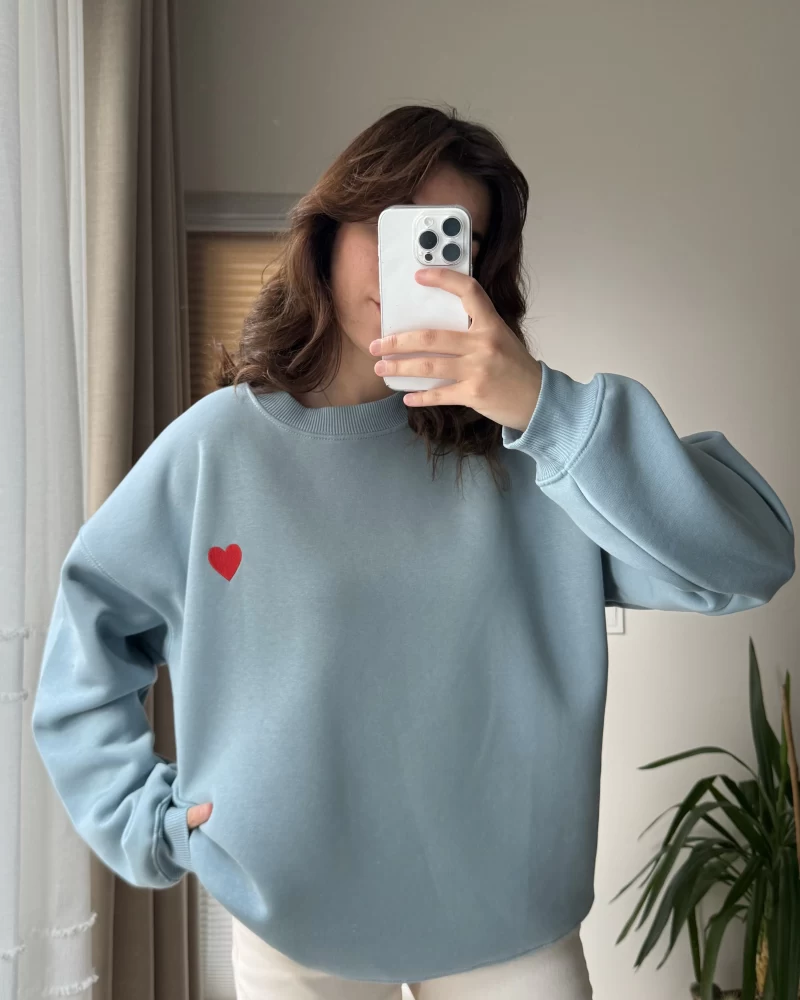 Kalp Nakışlı Sweatshirt Şardonlu Turkuaz