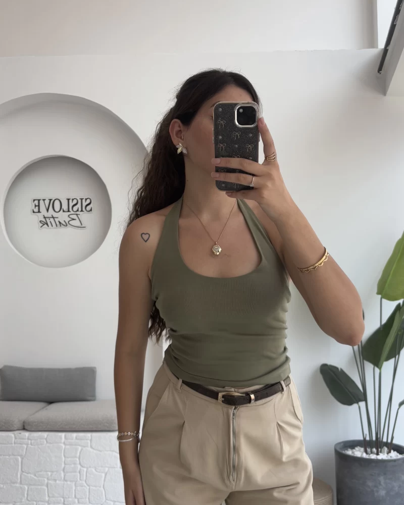 Karolina Boyundan Geçmeli Crop - Haki