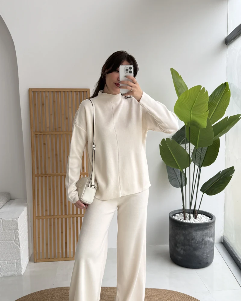 Maysa Dik Yaka Triko Takım - Ekru - Kod: 3804